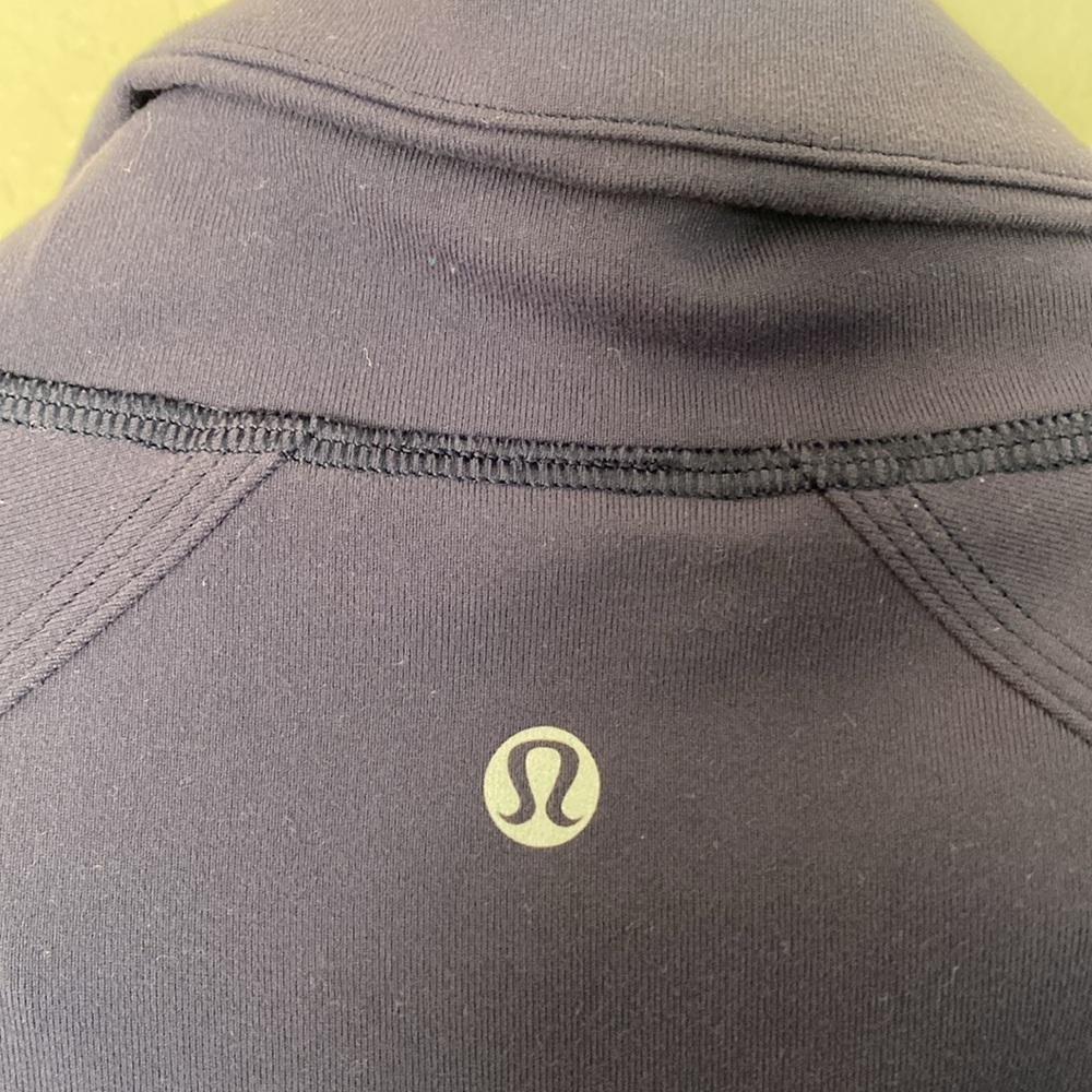 Lululemon Define jacket women’s size 10 purple VGUC - Picture 4 of 6